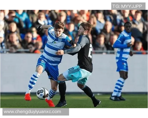 埃因霍温与兹沃勒比赛结果分析及精彩瞬间回顾