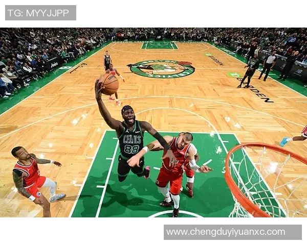 快船与凯尔特人激战集锦精彩瞬间回顾与分析